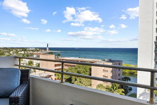 Residential complexes in Pompano Beach, Broward County