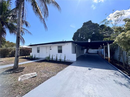 Villa in Opa-locka North  (historical), Miami-Dade