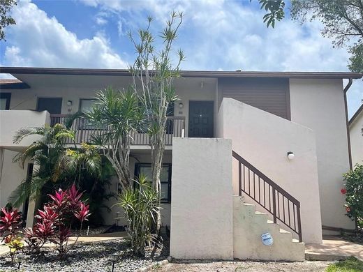 Residential complexes in Sunrise, Broward County