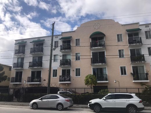 Complesso residenziale a Miami, Miami-Dade County