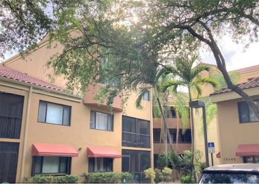 Complexos residenciais - Miami Lakes, Miami-Dade County