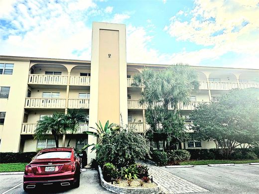 Appartementencomplex in Coconut Creek, Broward County