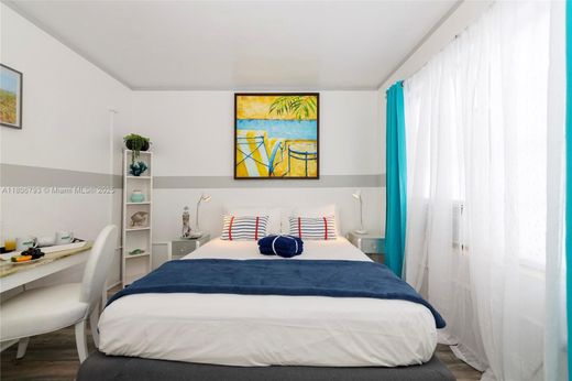 Complesso residenziale a Miami Beach, Miami-Dade County