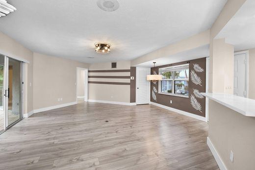 Complexes résidentiels à Stuart, Comté de Martin