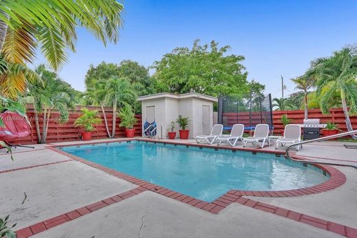 Villa en Hallandale Beach, Broward County