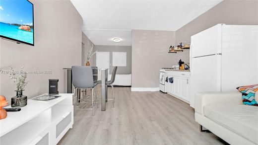 مجمع شقق ﻓﻲ Miami Beach, Miami-Dade County