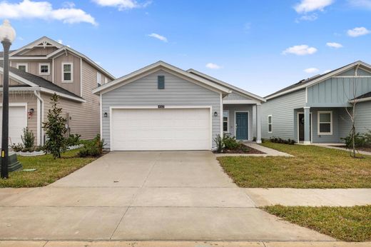 Townhouse in Ocala, Marion County