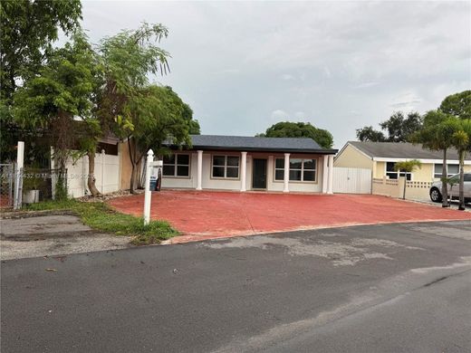 빌라 / Miami Gardens, Miami-Dade County