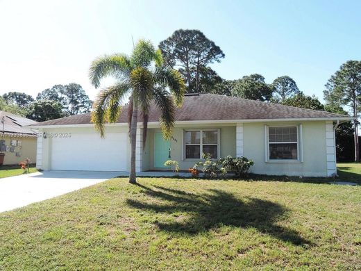 Villa in Port Saint Lucie, Saint Lucie County