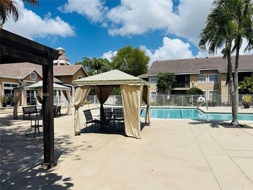 Complexos residenciais - Miami, Miami-Dade County