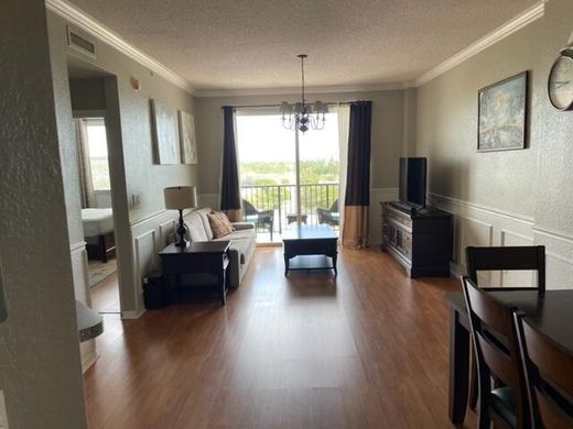 Residential complexes in West Palm Beach, Palm Beach