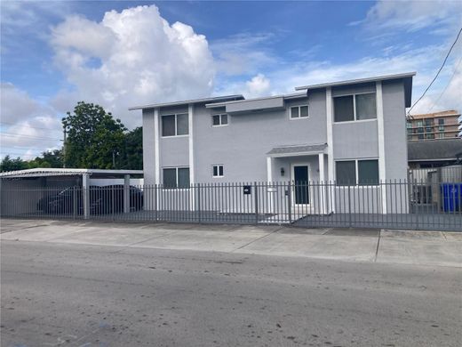 Villa in Miami, Miami-Dade County