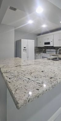 Residential complexes in Boca Raton, Palm Beach