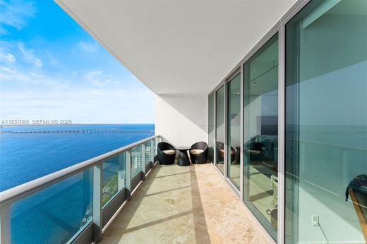 ‏בניין ב  מיאמי, Miami-Dade County