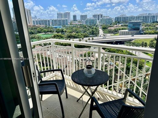 Residential complexes in Aventura, Miami-Dade