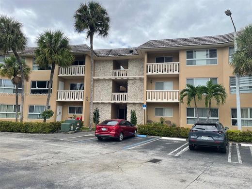 Komplex apartman Miami Lakes, Miami-Dade County