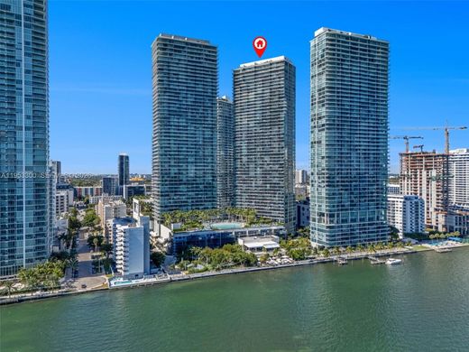 Complexes résidentiels à Miami, Comté de Miami-Dade