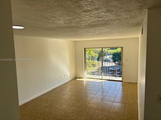 콘도미니엄 / North Miami, Miami-Dade County