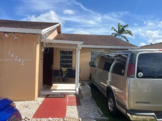 Willa w Homestead, Miami-Dade County