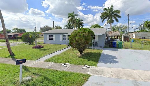 Villa in Miami Gardens, Miami-Dade