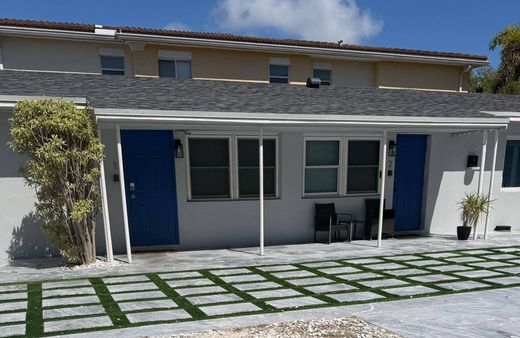 Townhouse in Fort Lauderdale, Broward County