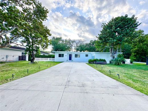 Villa in South Miami, Miami-Dade