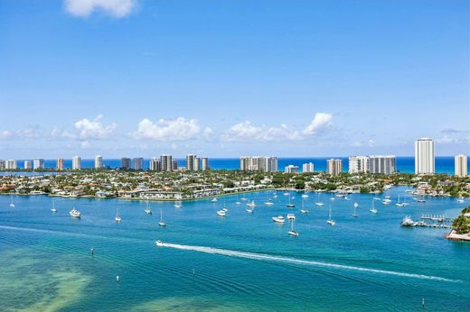 Wohnkomplexe in Riviera Beach, Palm Beach County