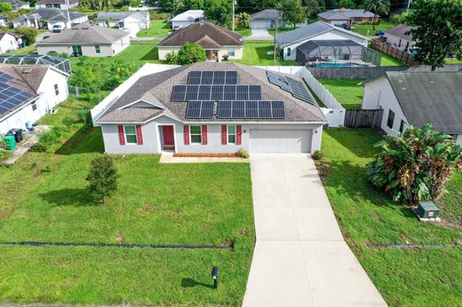 Βίλα σε Port Saint Lucie, Saint Lucie County