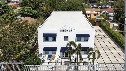 ‏בניין ב  מיאמי, Miami-Dade County