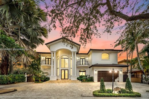 Villa - Miami Lakes, Miami-Dade County