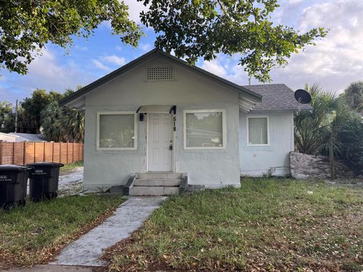 Villa in West Palm Beach, Palm Beach County