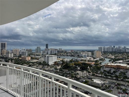 Komplex apartman Hallandale Beach, Broward County