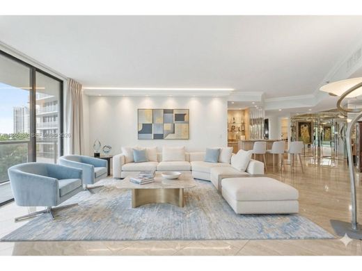 Residential complexes in Aventura, Miami-Dade