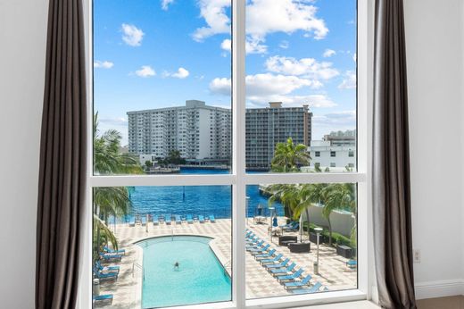 Komplex apartman Hallandale Beach, Broward County