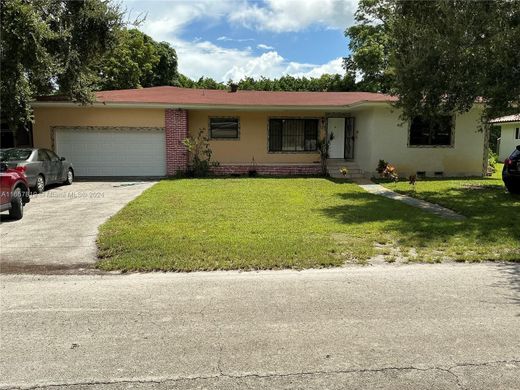 Villa in Miami, Miami-Dade County