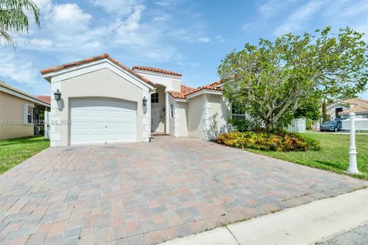 Villa - Weston, Broward County
