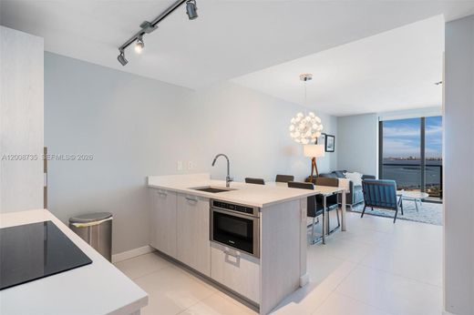Residential complexes in Miami, Miami-Dade