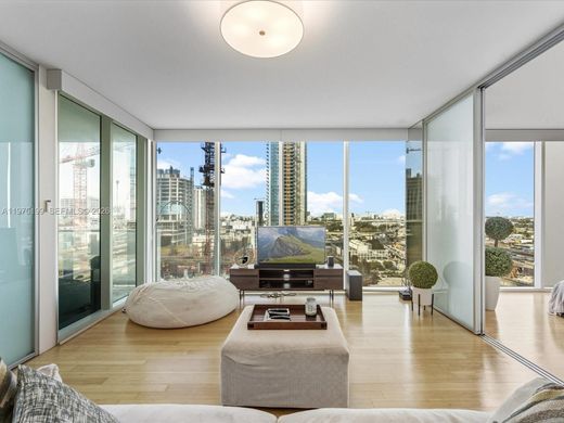 Komplex apartman Miami, Miami-Dade County