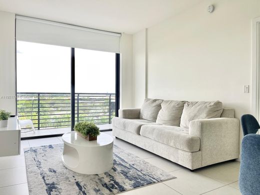 Complexes résidentiels à Doral, Comté de Miami-Dade