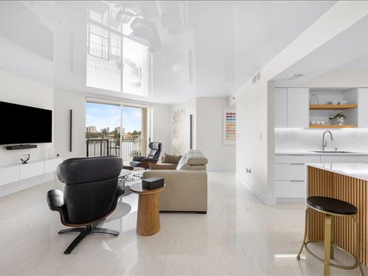 Жилой комплекс, Sunny Isles Beach, Miami-Dade County