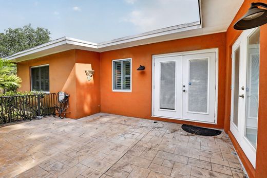Villa in Plantation, Broward County