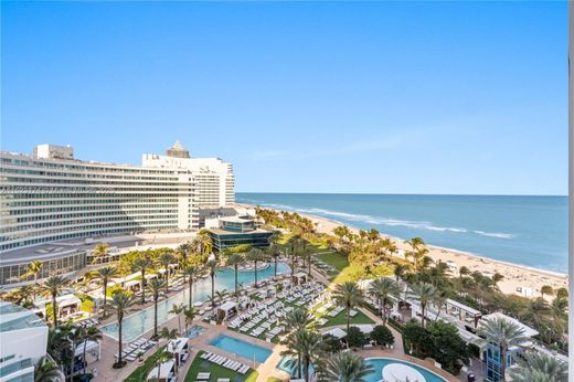 Residential complexes in Miami Beach, Miami-Dade