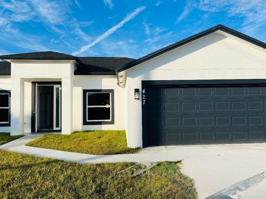 Villa in Palm Bay, Brevard County