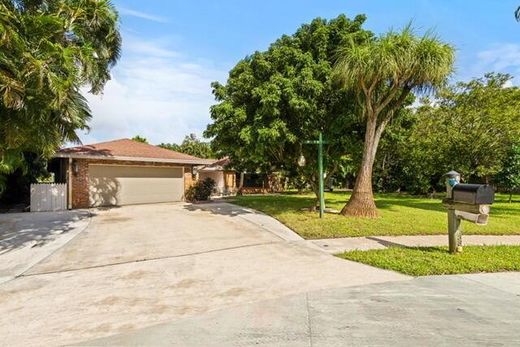 Villa - Haverhill, Palm Beach County