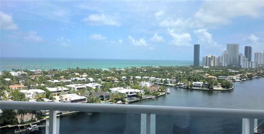 Residential complexes in Aventura, Miami-Dade