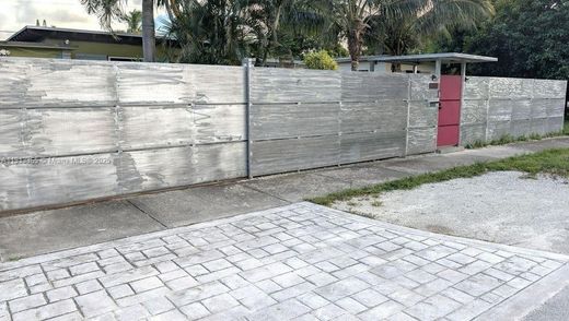 ﻓﻴﻼ ﻓﻲ Miami Shores, Miami-Dade County