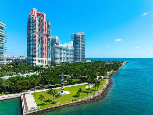 Жилой комплекс, Майами-Бич, Miami-Dade County