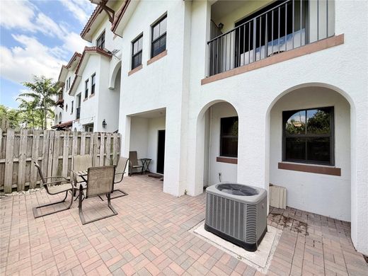 Appartementencomplex in Doral, Miami-Dade County
