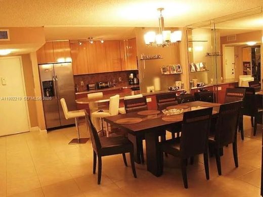 Residential complexes in Hallandale, Broward County