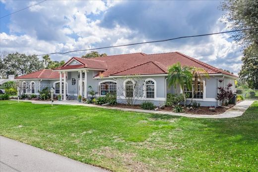 Villa in Lake Placid, Highlands County